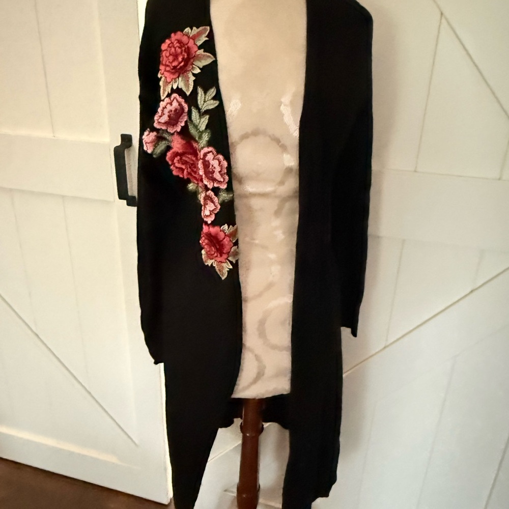 Black Open-Front Women's Cardigan with Floral Embroidery